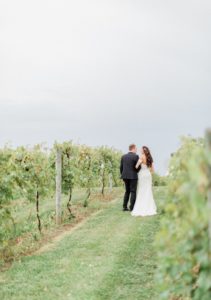 Midwest vineyard wedding