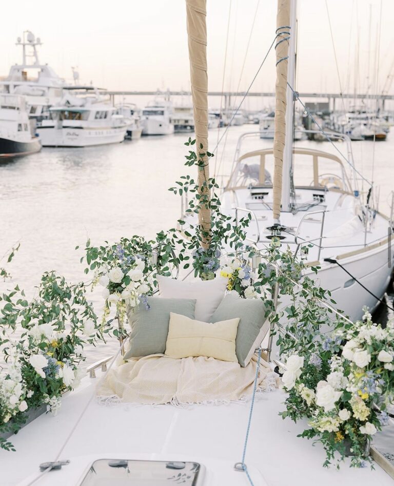 Best Wedding Florists in Chicago Providence Vineyard