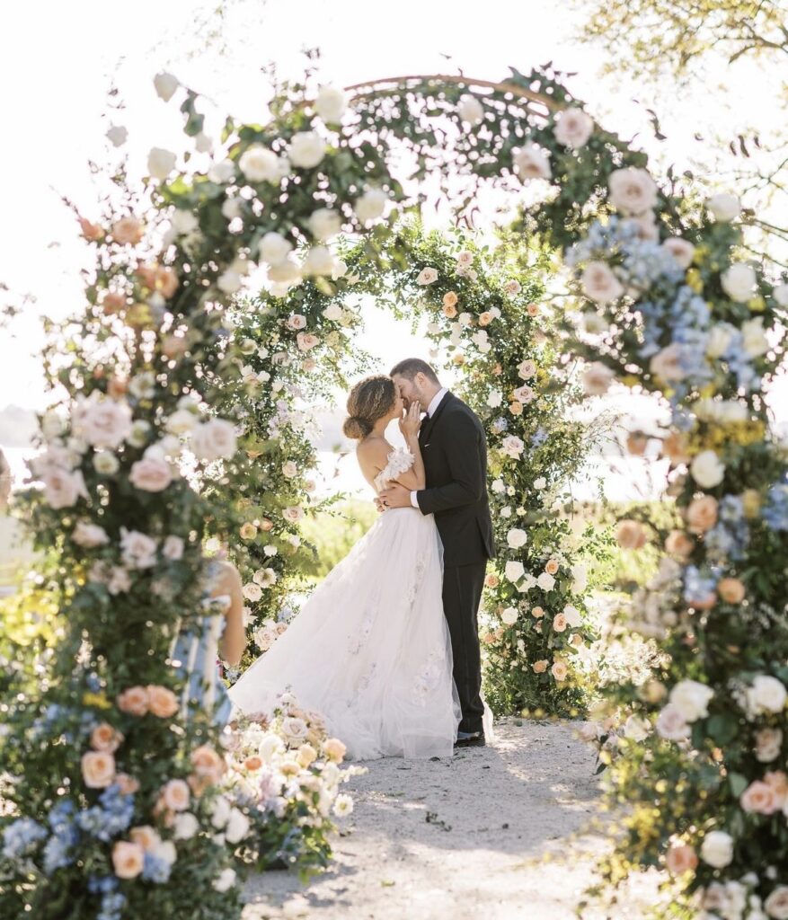 Best Wedding Florists in Chicago Providence Vineyard